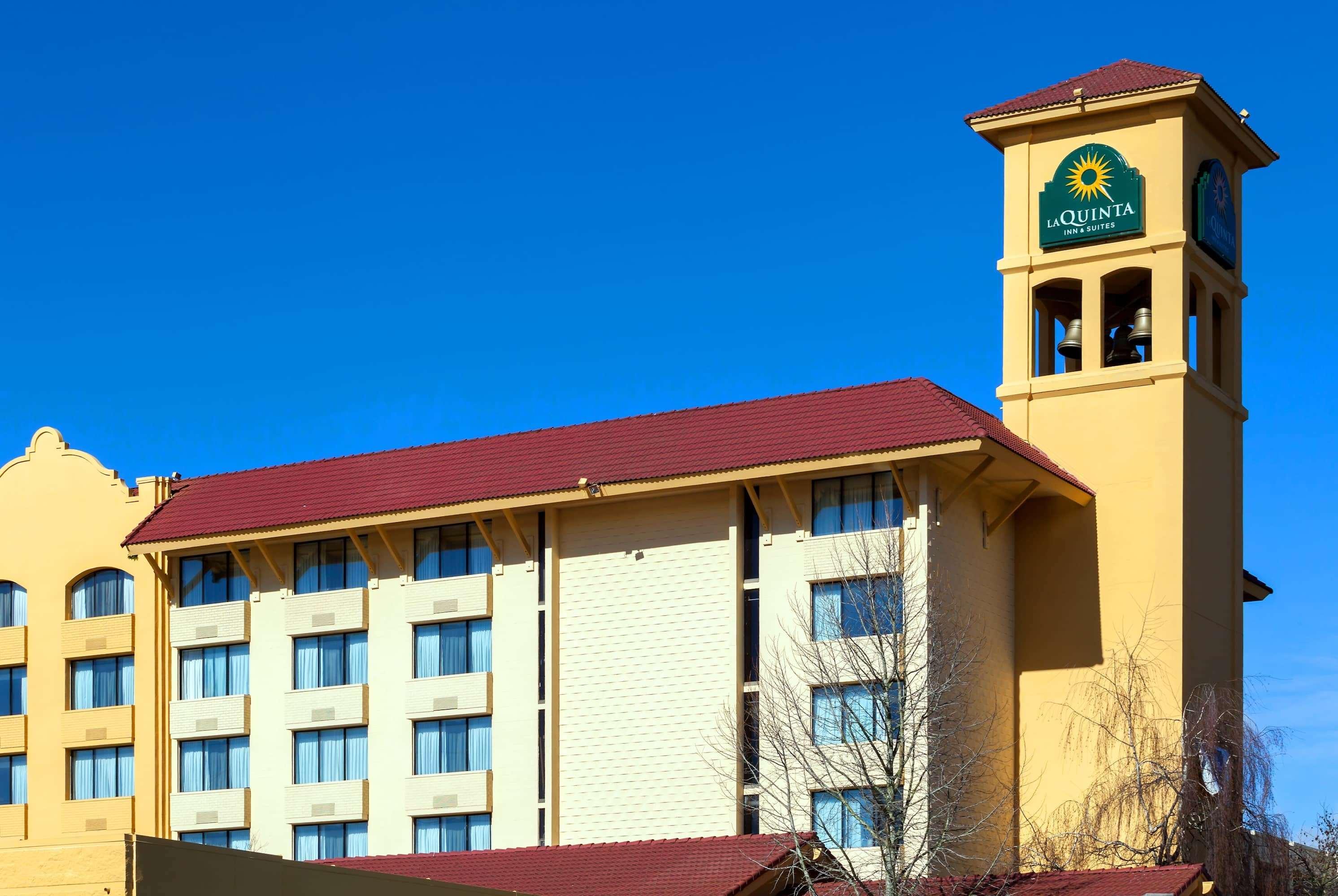 Отель La Quinta By Wyndham Seattle Sea-Tac Airport Ситак Экстерьер фото