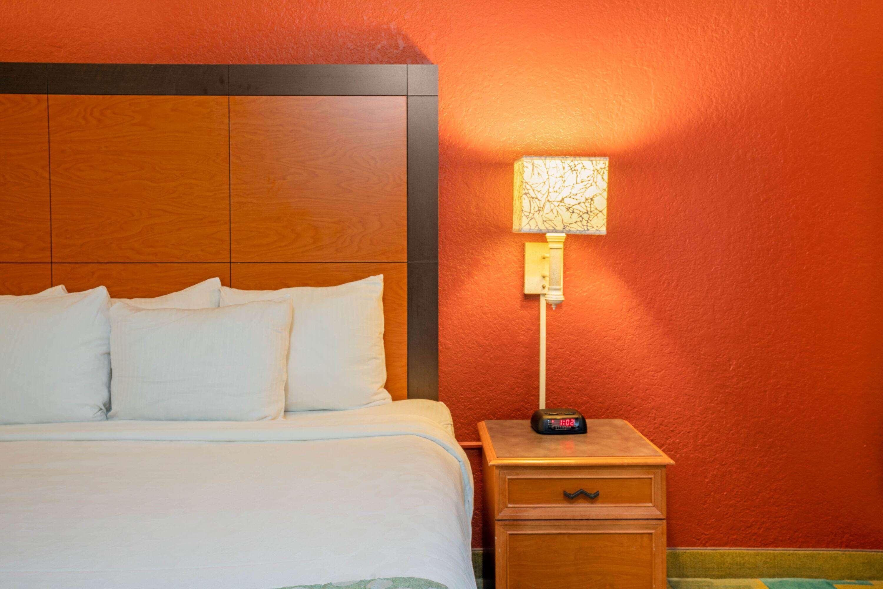 Отель La Quinta By Wyndham Seattle Sea-Tac Airport Ситак Экстерьер фото