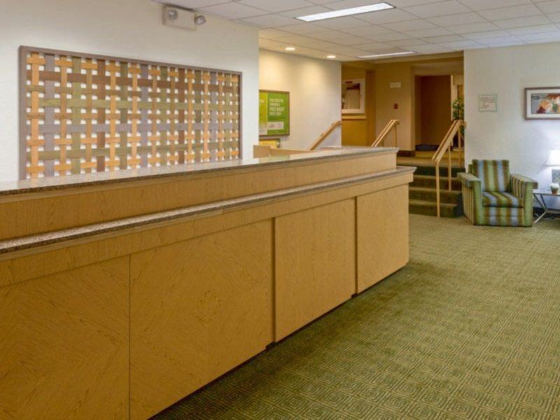 Отель La Quinta By Wyndham Seattle Sea-Tac Airport Ситак Экстерьер фото